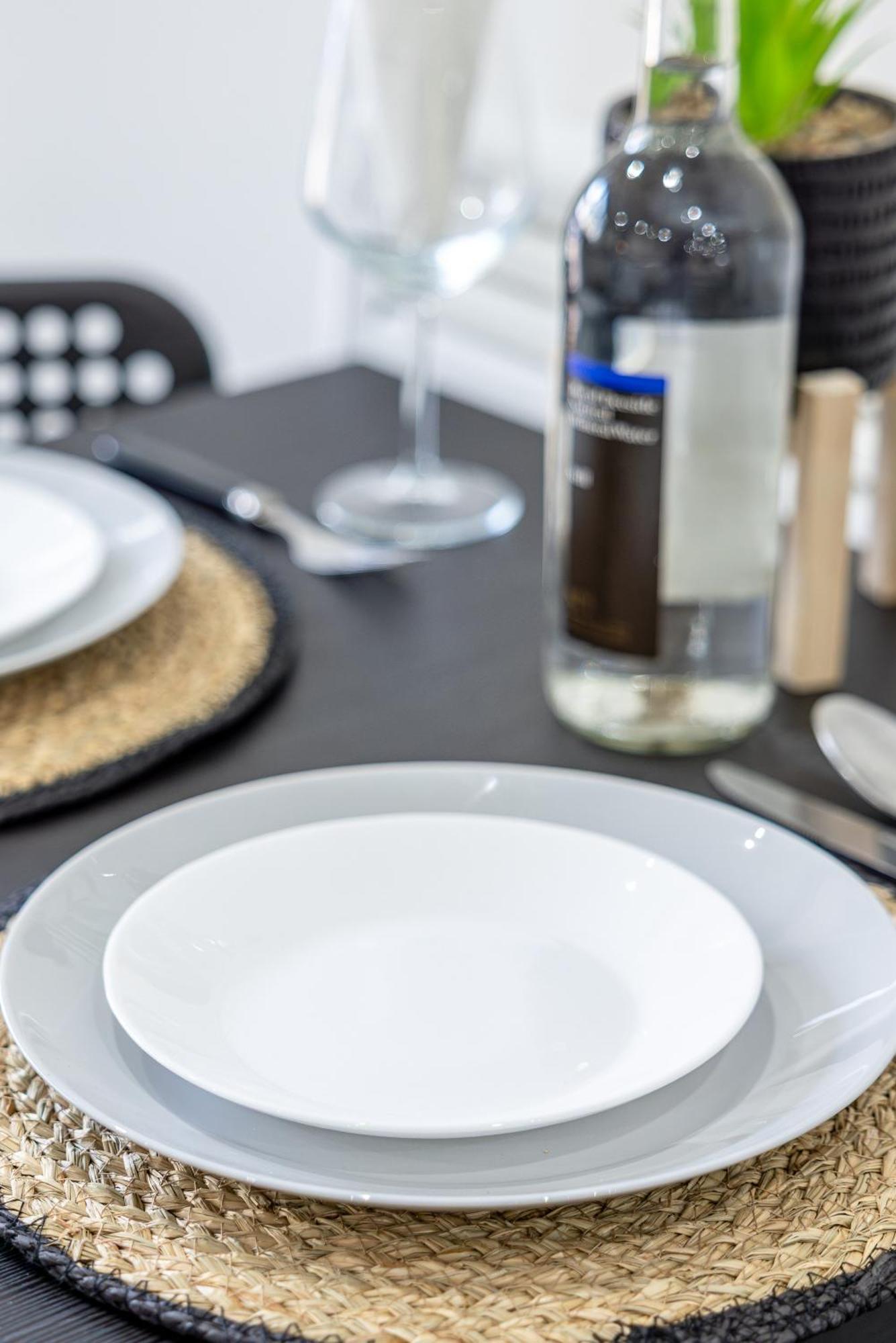 Rnm - Upgraded Business Stay For Travelling Contractors, All Amenities, Private Access Entire Place, Kitchen & Washroom, Smart Tv, Easy Access, Parking Nearby Cradley Heath 외부 사진