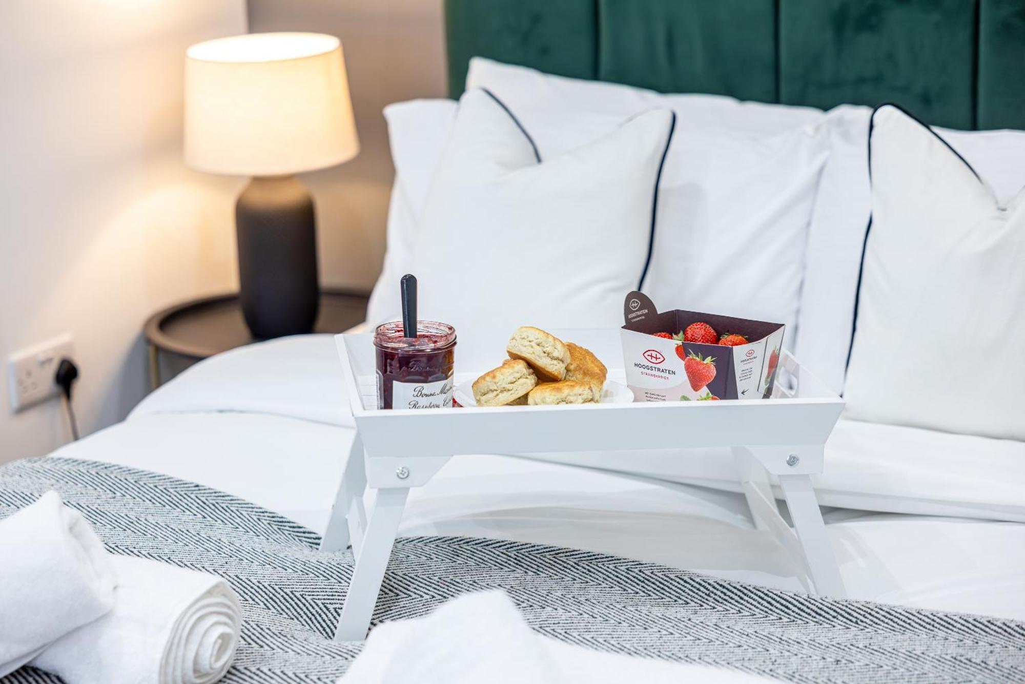Rnm - Upgraded Business Stay For Travelling Contractors, All Amenities, Private Access Entire Place, Kitchen & Washroom, Smart Tv, Easy Access, Parking Nearby Cradley Heath 외부 사진